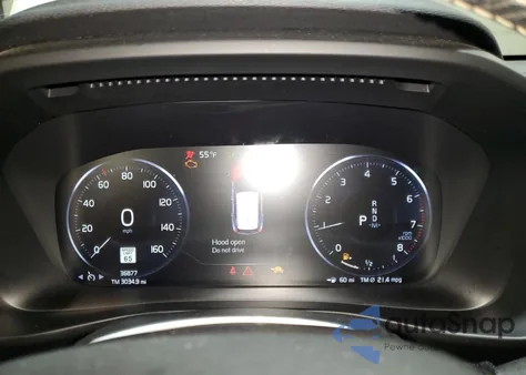 2021 Volvo Xc40 T5 R-Design z USA, uszkodzony, nr VIN YV4162UM2M2545264